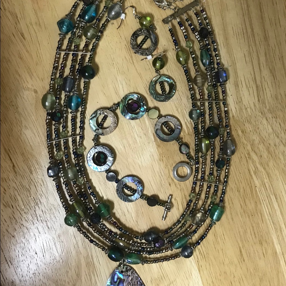 Necklace set - Picture 3 of 6